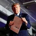 Trump : Ameri&ccaron;ki bombarderi povu&ccaron;eni su iz britanske baze Fairford zbog nekih prijetnji