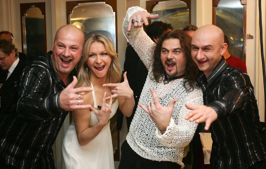 ARHIVA - Kraljevi ulice konačno 'uhvatili' Doru 2008. 