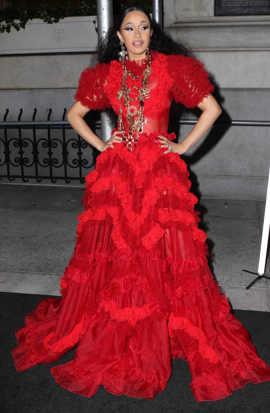 Celebrity Sightings - New York Fashion Week