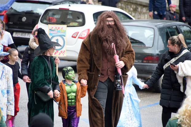 Pula: 10. ma&scaron;karana pulska povorka