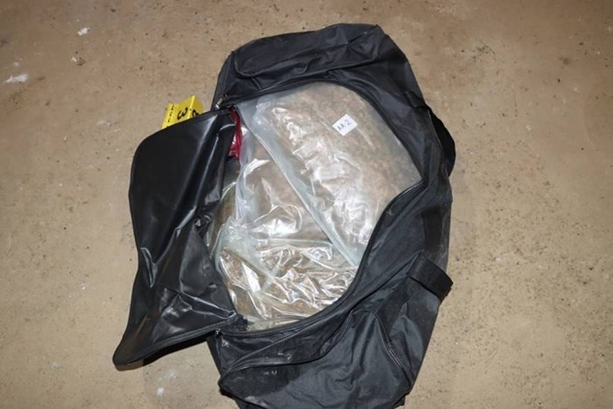 Policija u Sl. Brodu i dalje je na nogama! Još uvijek nema oružja s kojim je ubijen Zoran Grgić...