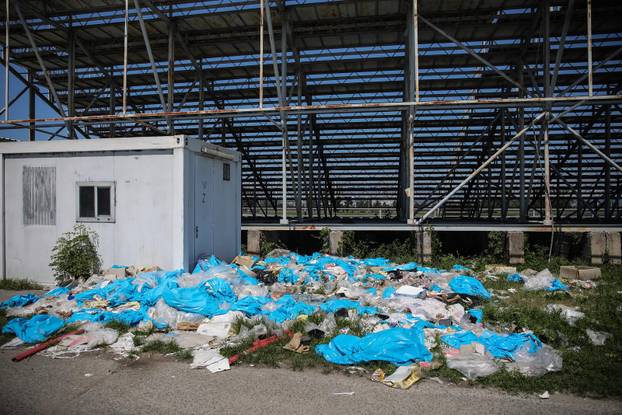 Zagreb: Mjesec dana nakon Thompsonovog koncerta Hipodrom je i dalje zatrpan smećem