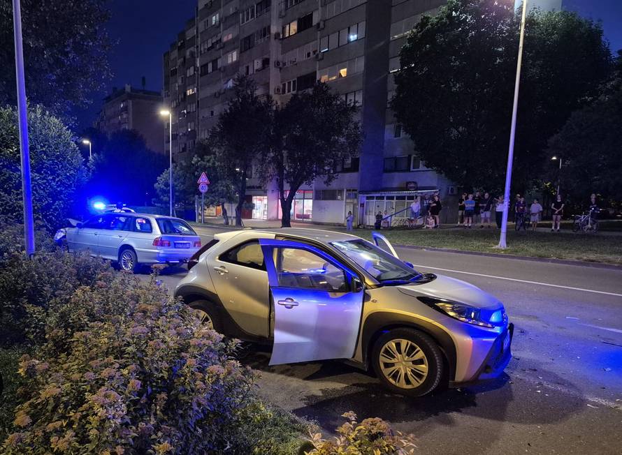 VIDEO Krš i lom u Zagrebu. Završio u bolnici nakon sudara: 'Uletio je u suprotni smjer...'