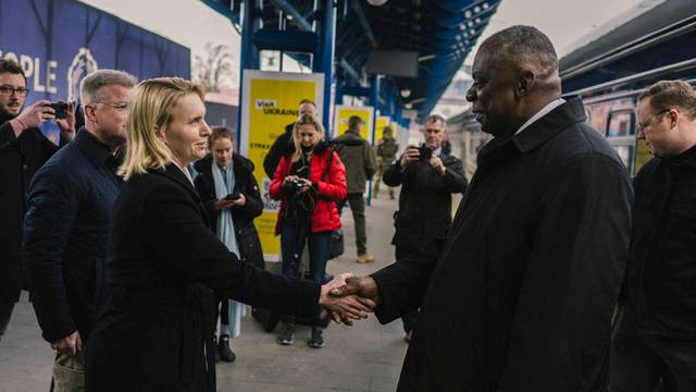 U.S. Secretary of Defense Lloyd Austin visits Kyiv