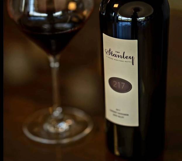 FOTO Da se naježiš... Ovako izgleda hotel u koji turisti dolaze noćiti da 'vide' duhove