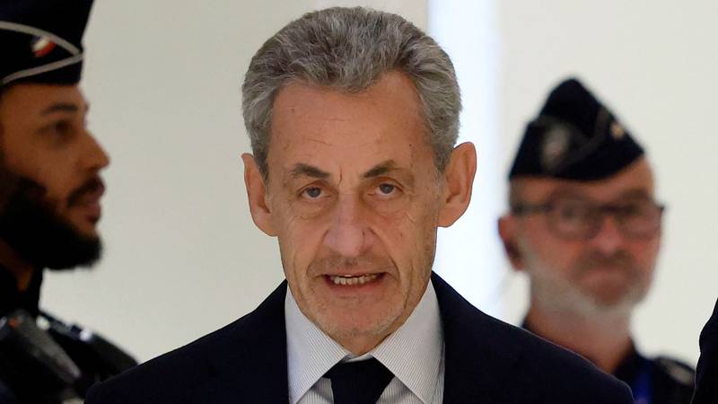 Sarkozy: 'Pustite me iz zatvora'