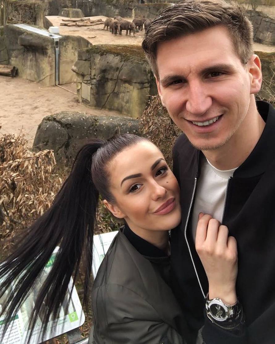 Zubčić plakao vidjevši Mateu u vjenčanici: 'Najemotivniji tren'