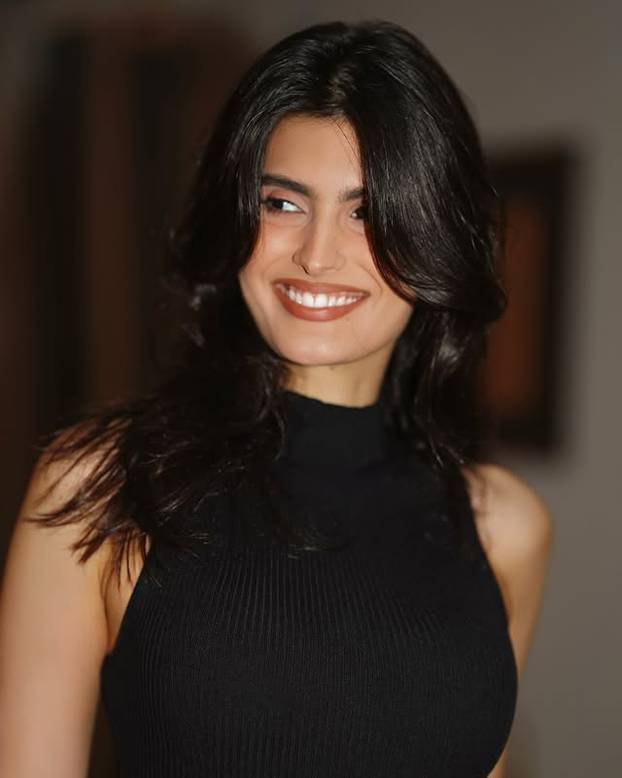 FOTO 'Dala sam otkaz kao programerka. Toliko sam lijepa da su po meni napravili lutku'