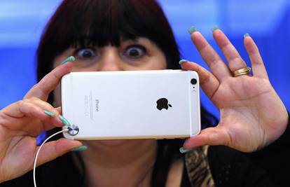 Vratili se problemi za iPhone: Novi softver 'ubija' im bateriju