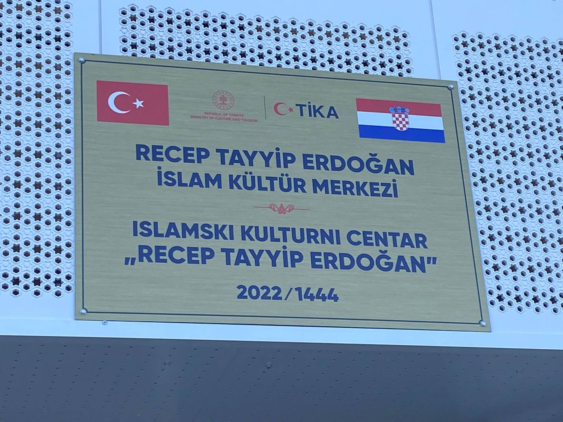 Sisačka džamija i kulturni centar nosit će Erdoganovo ime