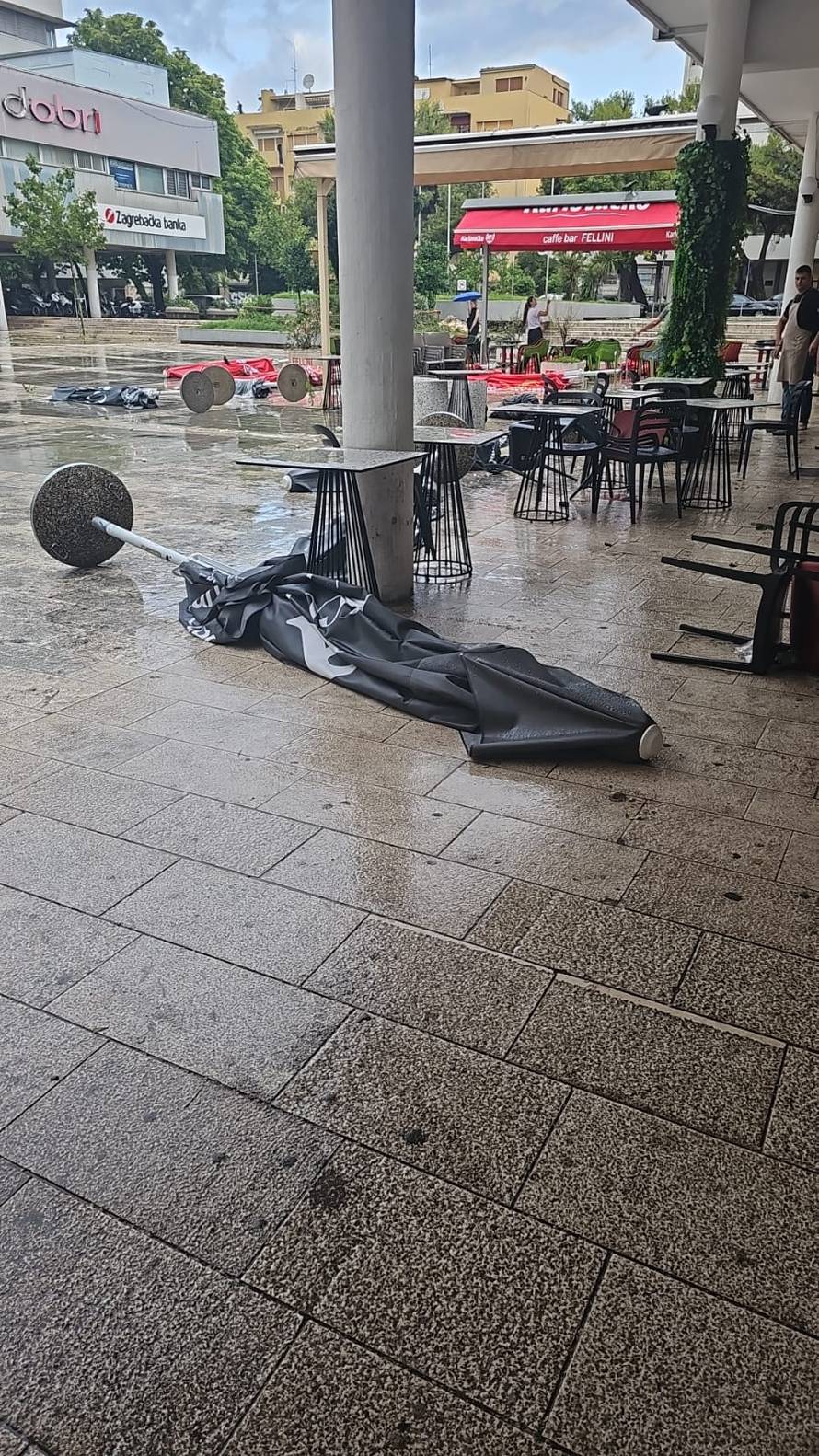 FOTO UŽASA Oluja  je poharala Split: 'Ovo je kao armagedon!'