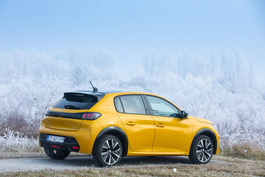 Peugeot 208 pravi je magnet za poglede: Najveći hit u klasi