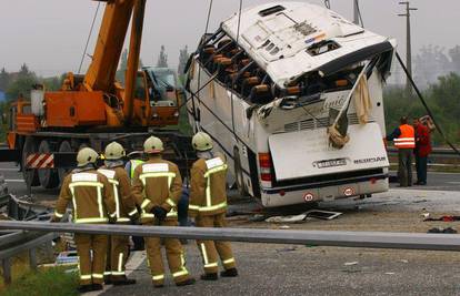 U prevrtanju autobusa za Split poginule dvije žene