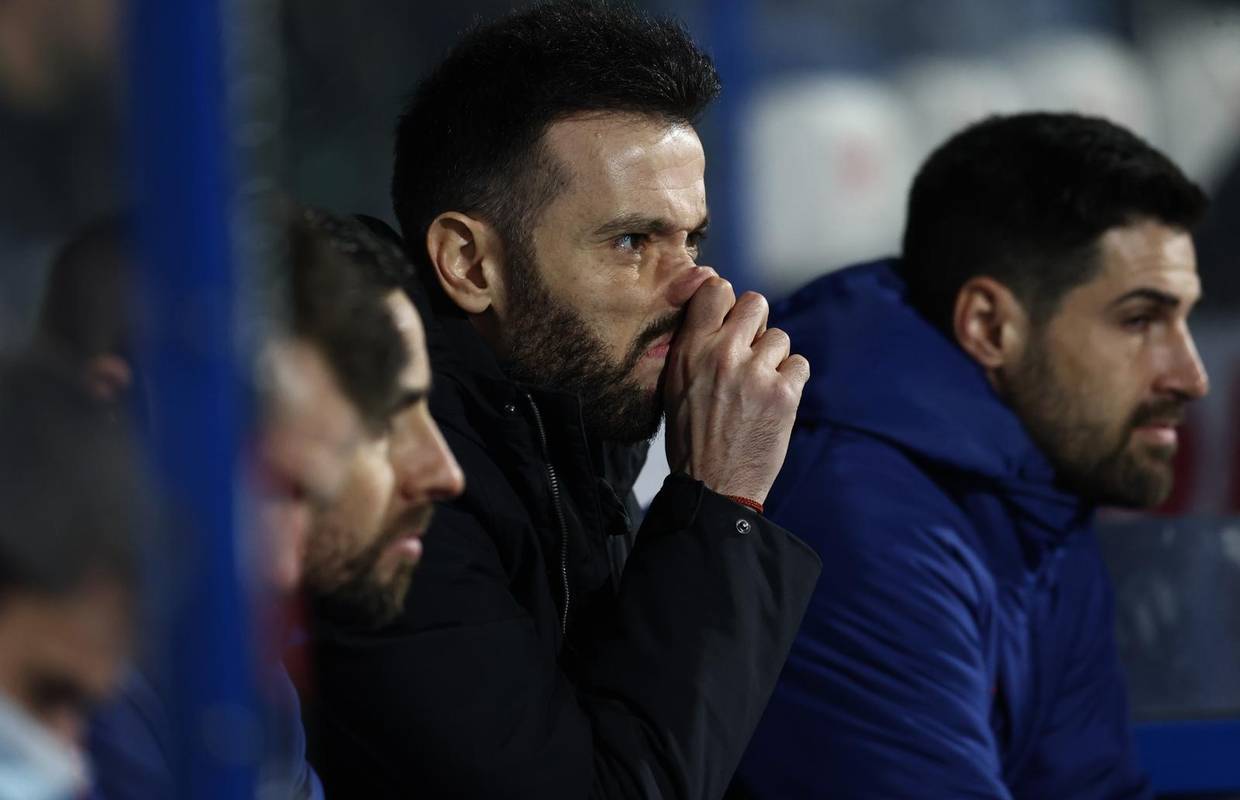 Ipak ništa od Bilića: Olympiacos preuzeo Španjolac Corberan