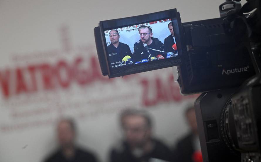 Zagreb: Izvanredna konferencija za medije gradonačelnika Zagreba Tomislava Tomaševića