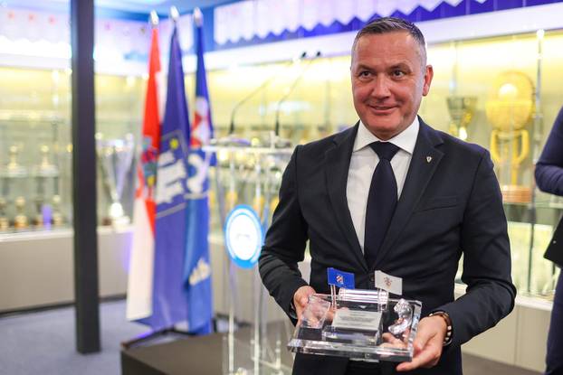 Zagreb: Predstavljanje Sporazuma o uklanjanju postoje&cacute;eg i izgradnji novog Gradskog stadiona Maksimir