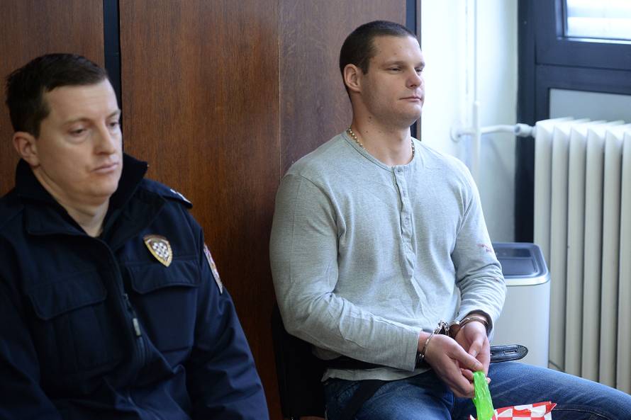 Šišaković htio odgoditi, a onda i zatvoriti suđenje za medije...