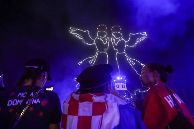 Sinj: Scenografija dronovima na koncertu Marka Perkovića Thompsona