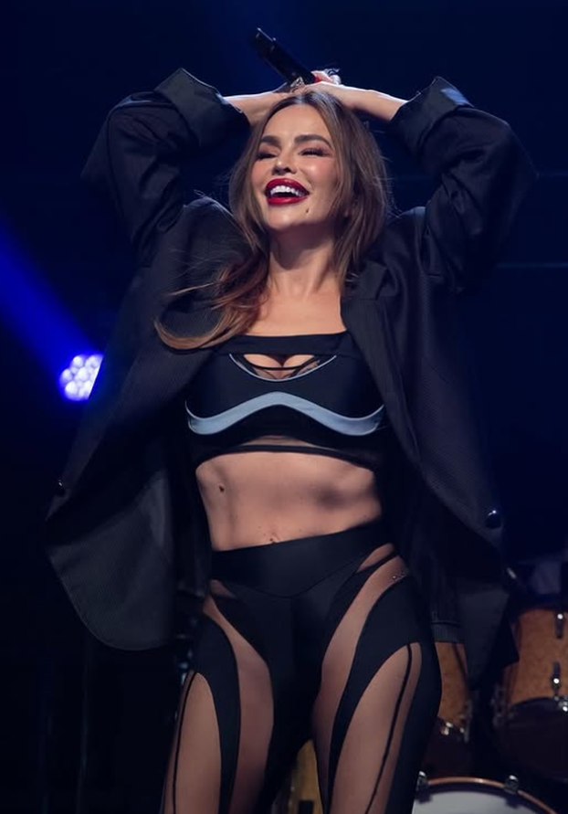 FOTO Iza naših poznatih dama još je jedna golišava godina: Prisjetimo se najvrelijih izdanja