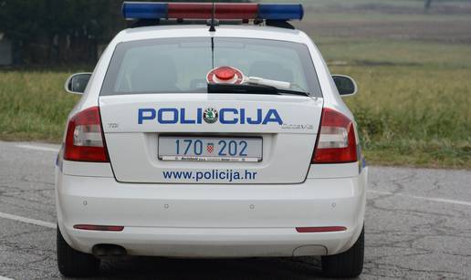 Policija otkrila 11 'ilegalaca' kod Buzeta, htjeli  u Sloveniju