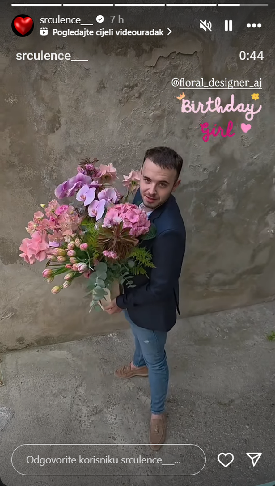 Gazdina kći čestitala rođendan svom cvjećaru: Podijelila je par fotografija, ali i zanimljiv detalj