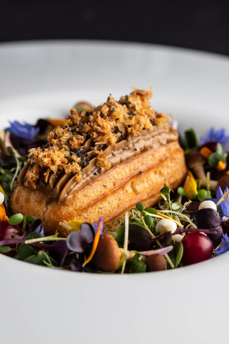 Jede se kavijar, pije se votka: U najskupljem restoranu u Moskvi gosti uživaju 24 sata na dan...