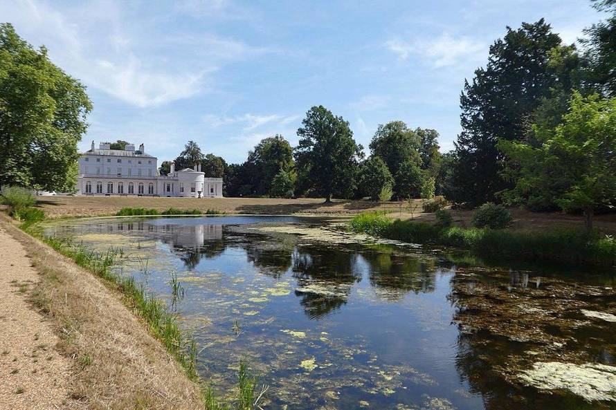 Meghan i Harry mjesečno troše 6 milijuna kuna na osiguranje...