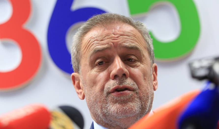 Milan Bandić: 'Hrvatska nema lidera, nema djela, samo riječi'