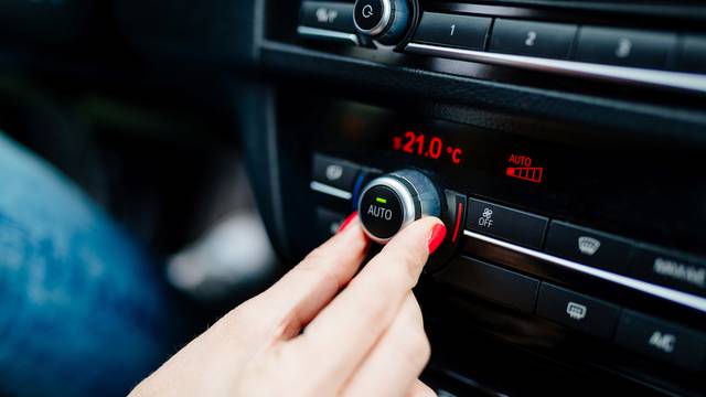 Bakterije i virusi prijete iz klima uređaja u automobilima