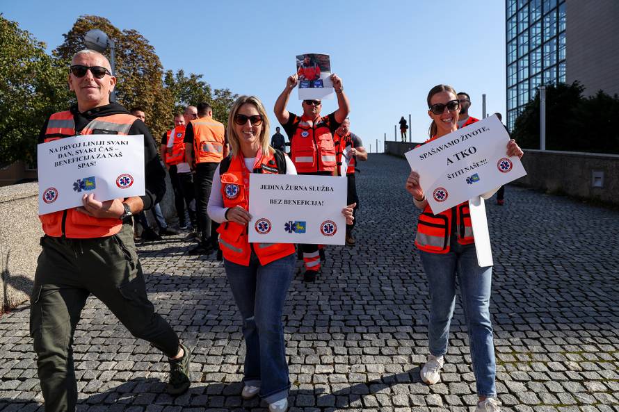 Zagreb: Prosvjed djelatnika zavoda za Hitnu medicinu