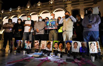 Meksički novinari prosvjeduju diljem zemlje u 28 gradova zbog ubojstva trojice novinara