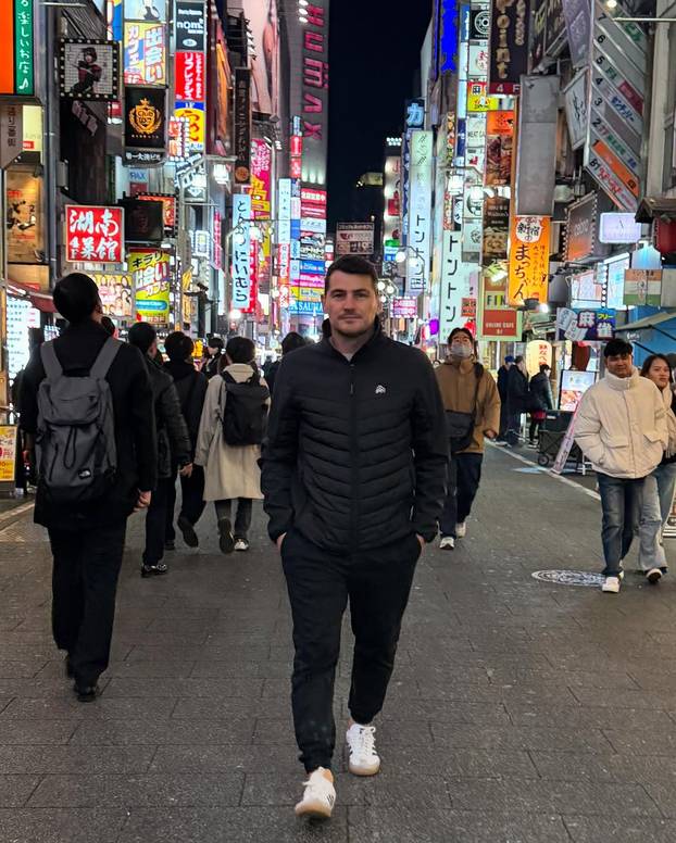 FOTO Uf, ovo boli! Glumica filmova za odrasle javno je osramotila Ikera Casillasa