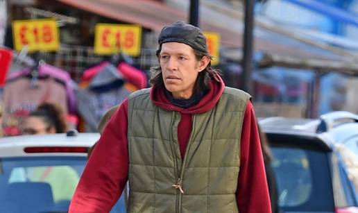 Znate li čiji je ovo sin? Nakon 20 godina pomirio se sa slavnim ocem: 'Divno ih je vidjeti skupa'