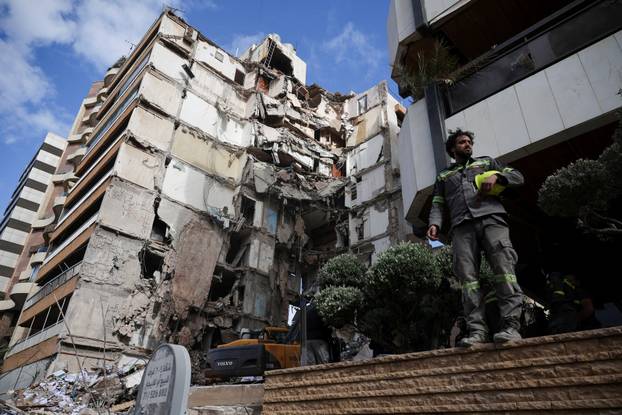 Aftermath of an Israeli strike carried out on Wednesday, in Tallet El Khayat in Beirut