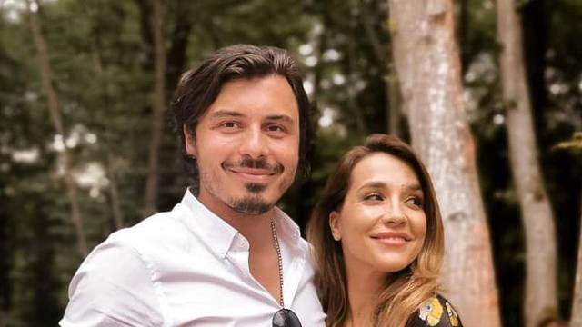 Marijana Batinić proslavila sedmu godišnjicu braka: 'Neka nam je svaka kritična kao ova'