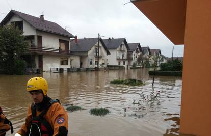 Poplave na području Siska i Karlovca: Izlile su se rijeke