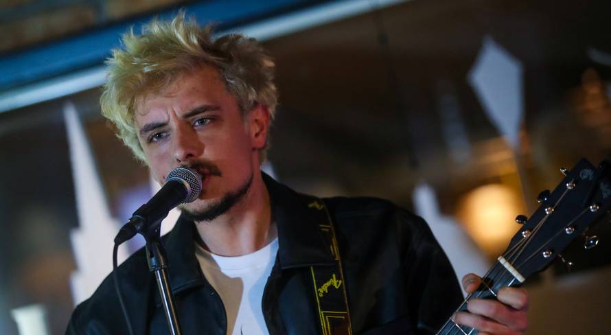 Zagreb: Marko Kutlić promovirao svoj novi album "Poleti ptico"