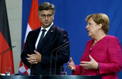 Merkel je poručila Plenkoviću: Radite odličan posao na granici