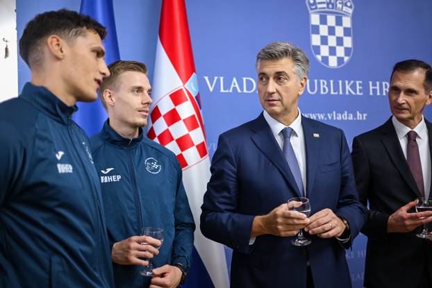Zagreb: Predsjednik Vlade Andrej Plenković primio je izaslanstvo Hrvatskog taekwondo saveza