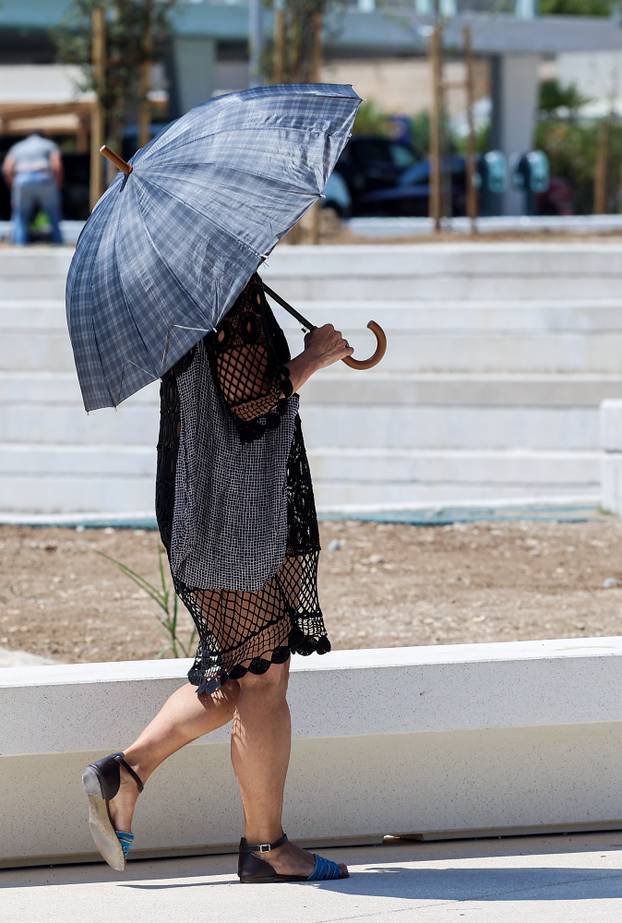 Split: Započelo je ljeto visokih temperatura