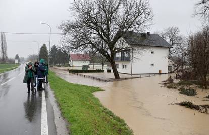 U dijelovima Virovitičko-podravske županije voda u padu, prijete nove oborine