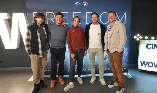 Ivica Kostelić predstavio novi film u Zagrebu, njegov sin je izmamio simpatije. Bila i Janica