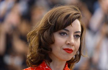 Aubrey Plaza oglasila se nakon smrti svog supruga: 'Tragedija'