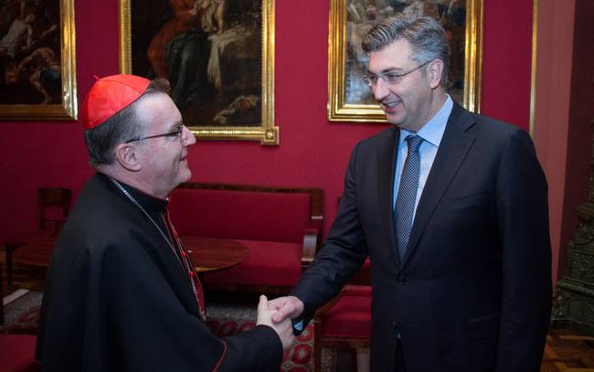 Bozanić i Plenković razgovarali su o suradnji u Crkve i države