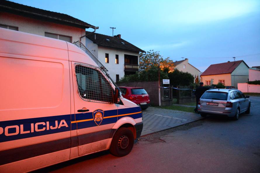 'Ležao je krvav': U kući u Sl. Brodu našli mrtvog muškarca