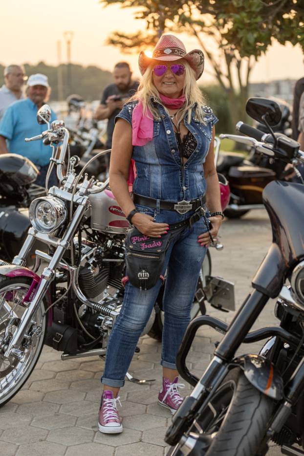 Medulin: Prvi dan H.O.G. Rallyja, susreta zaljubljenika u Harley Davidson iz svih zemalja
