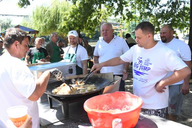 S ciljem ukazivanja na očuvanje rijeka i prirode održano druženje na Križnici
