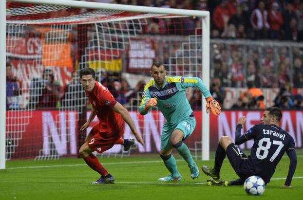 Muenchen: UEFA Liga prvaka, skupina F, 2. kolo, FC Bayern Muenchen - GNK Dinamo