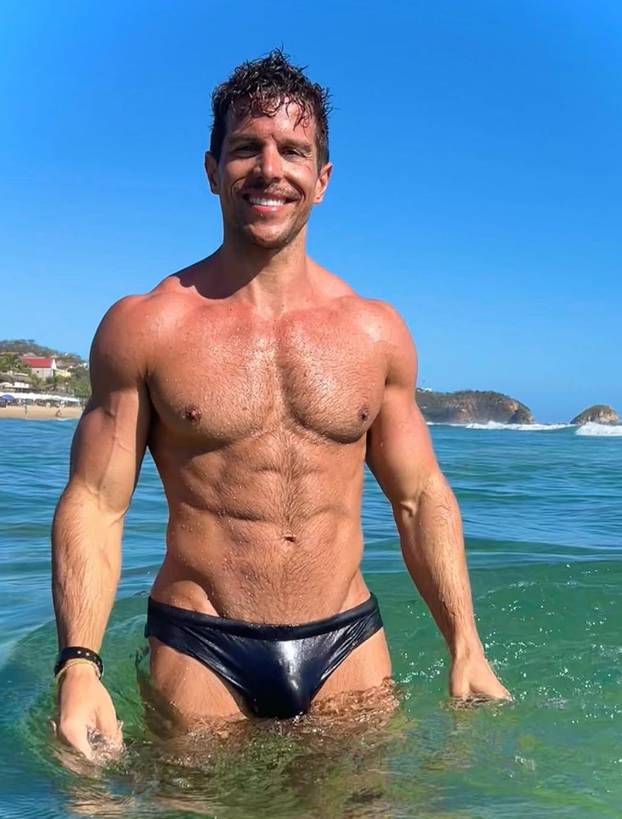 FOTO Nije za žene sa slabim srcem: Ovo su najseksi muška torza na Instagramu