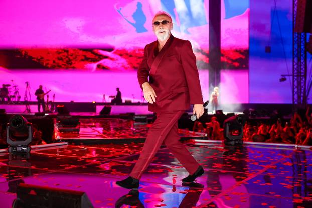 Sarajevo: Dino Merlin održao treći koncert na stadionu Koševo